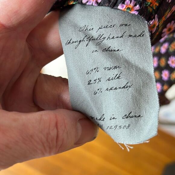 Raquel Allegra Dolly Silk Blouse Daisy Print Size 1/Medium/6 US Nwt - Picture 4 of 9